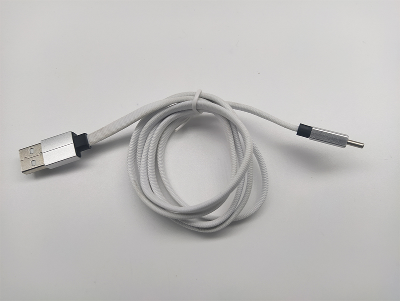 聯(lián)鑫德誠扁線TYPE-C數(shù)據(jù)線，廠家定制化生產(chǎn)