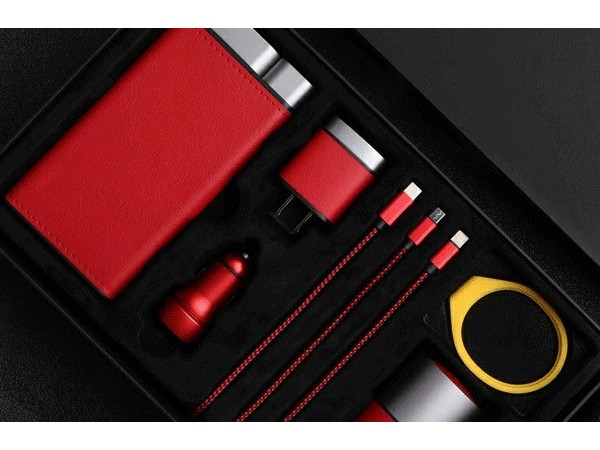 公司年會小禮品怎么選擇？數(shù)據(jù)線禮品可以了解下