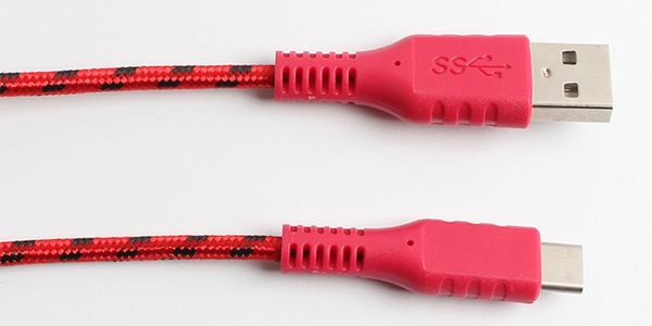 手機數(shù)據(jù)線定制